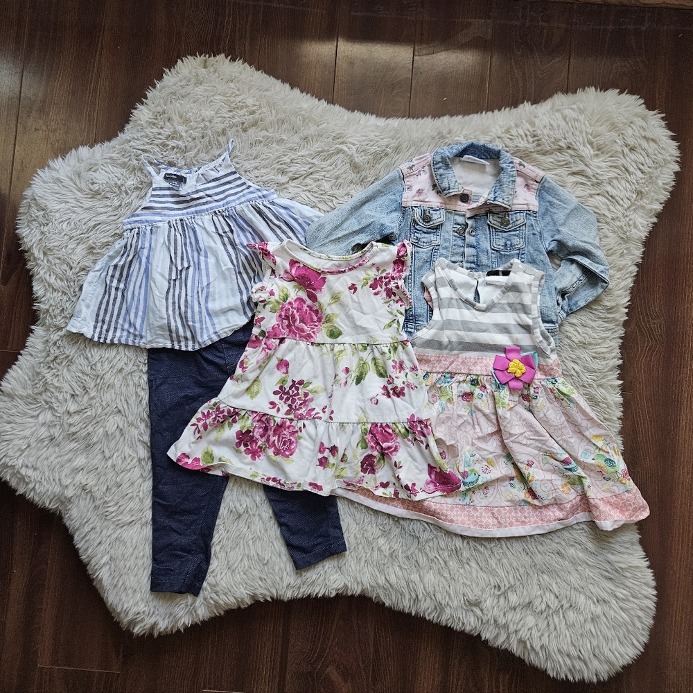 Lot Of Spring/summer Clothes For Toddler Girl 24 Months